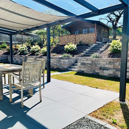 Ferienhaus Traumzeit Neuhutten  エクステリア 写真