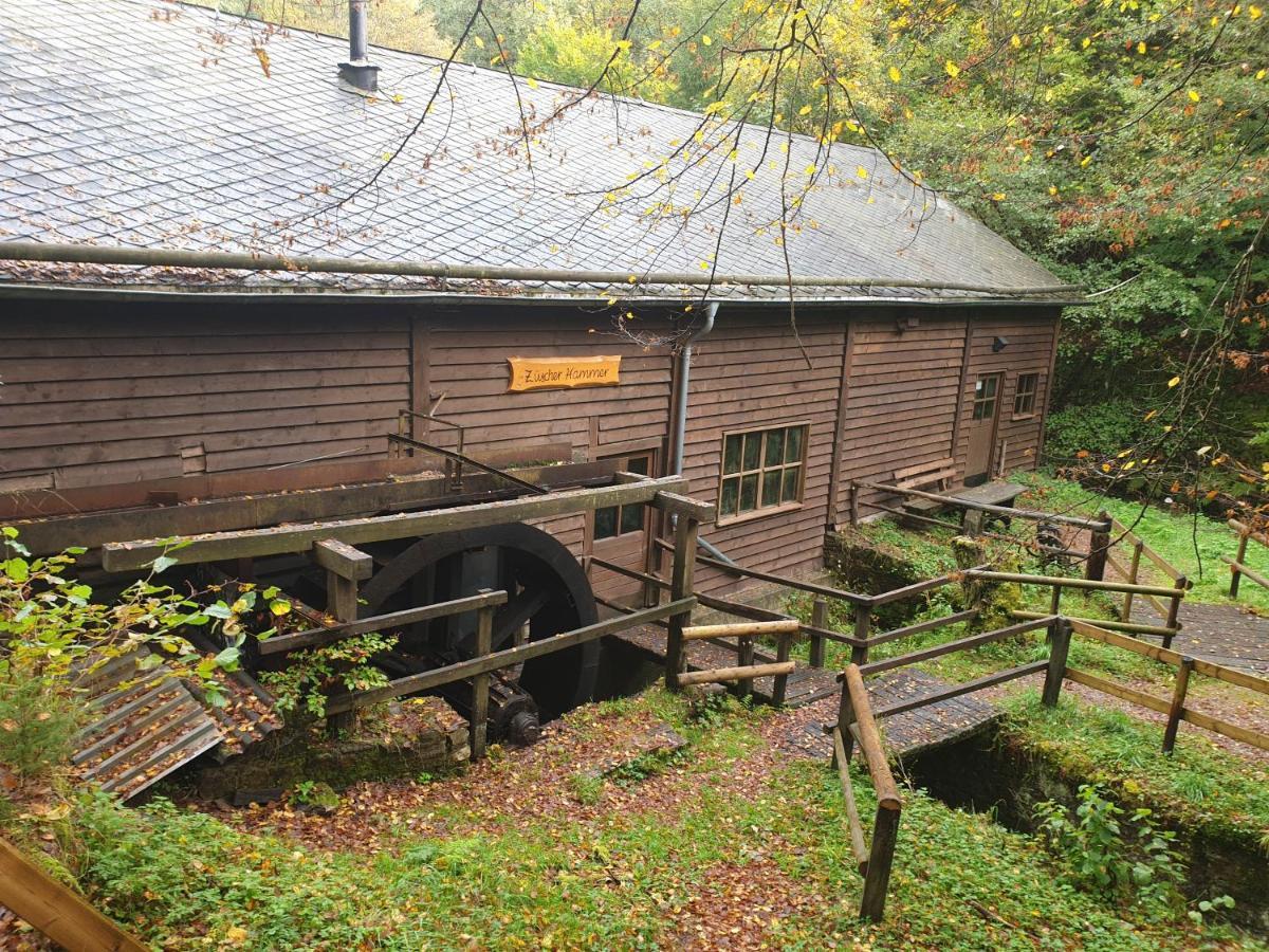 Ferienhaus Traumzeit Neuhutten  エクステリア 写真