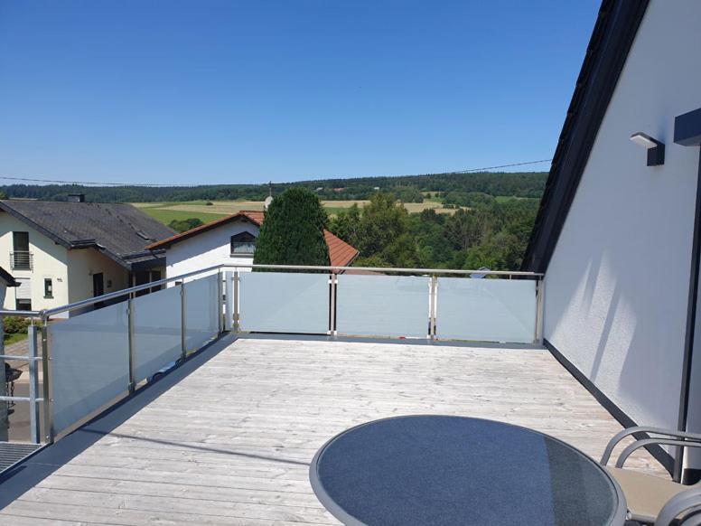 Ferienhaus Traumzeit Neuhutten  エクステリア 写真
